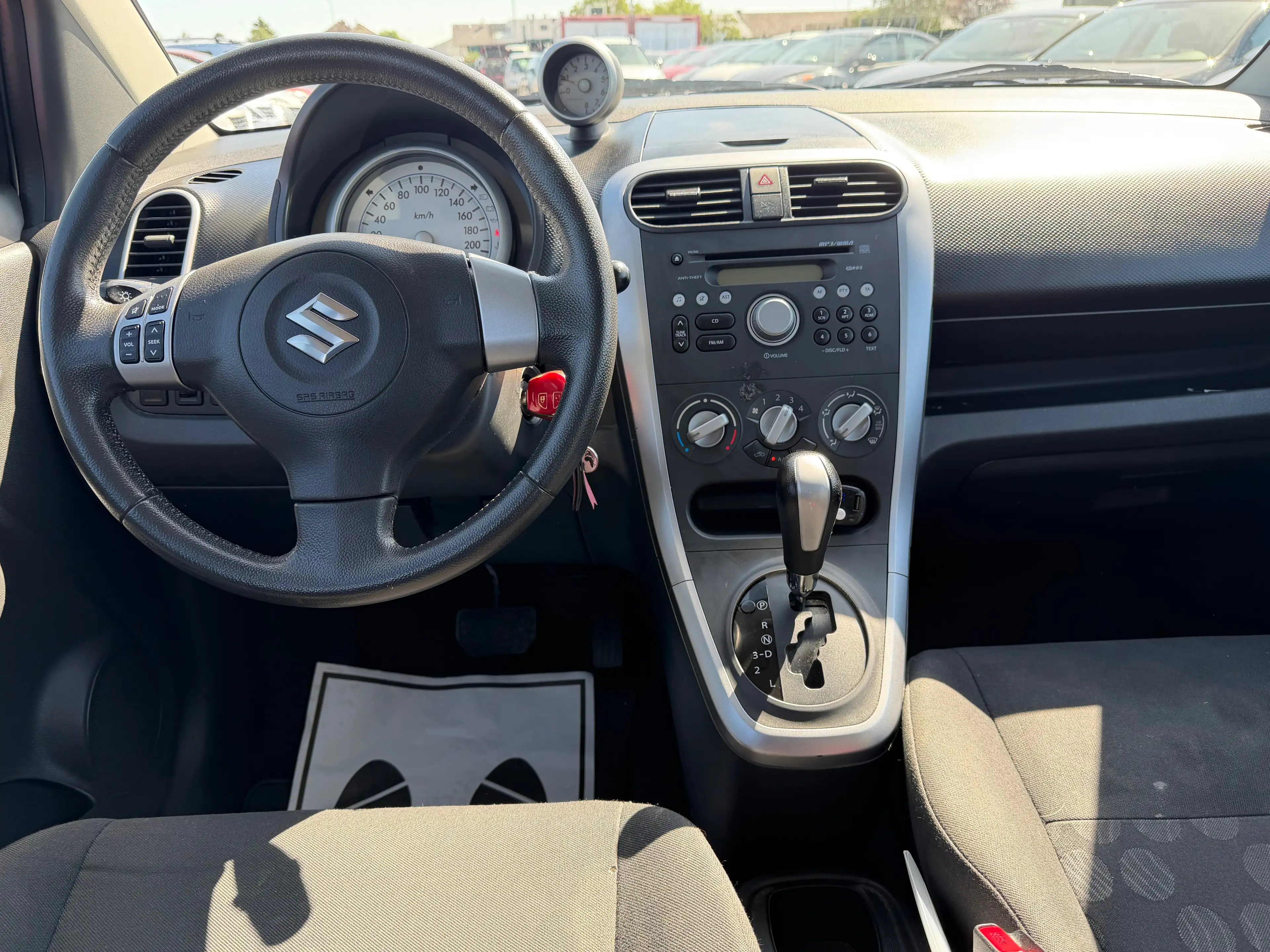 Suzuki Splash — photo 14