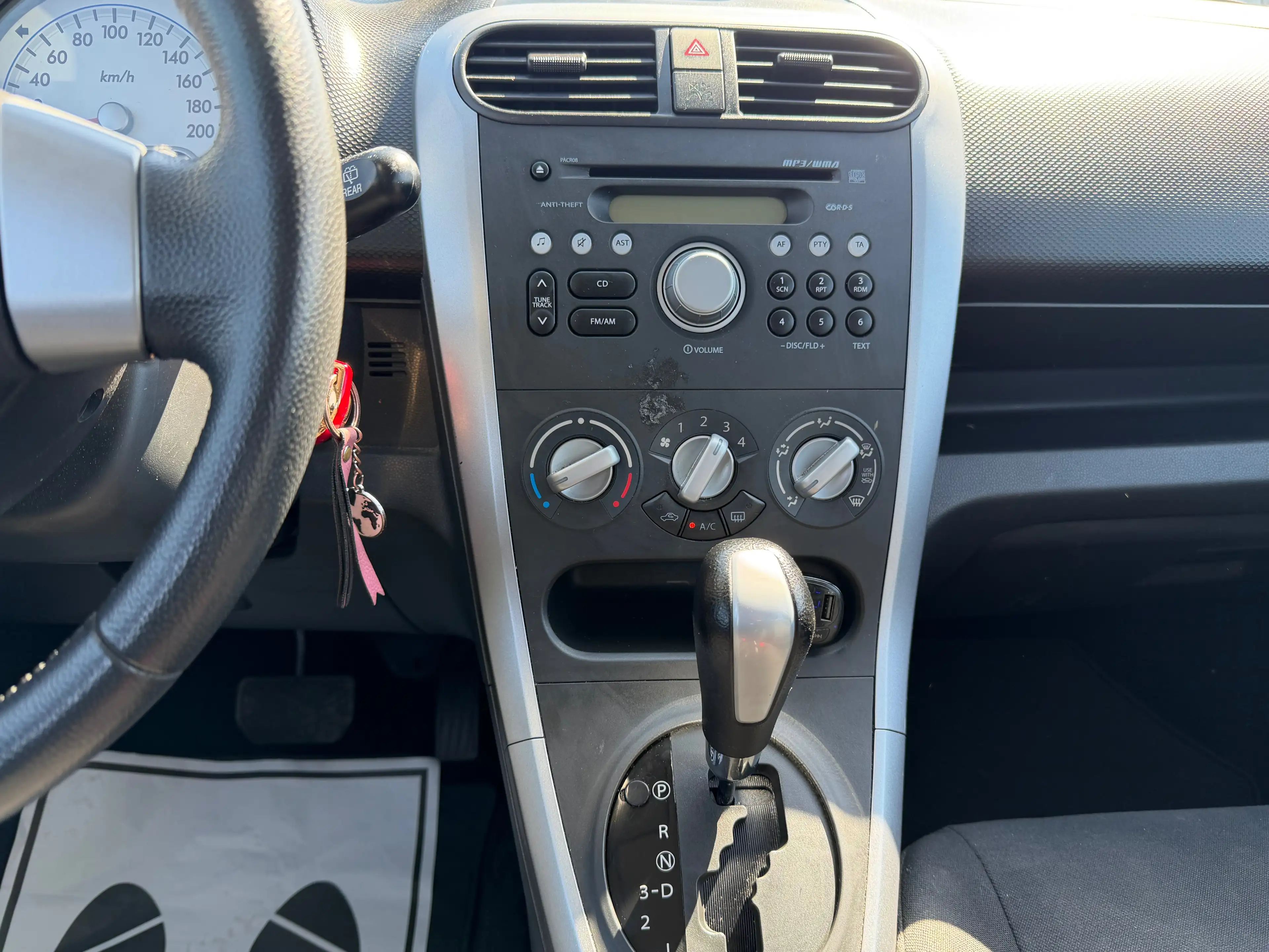 Suzuki Splash — photo 15