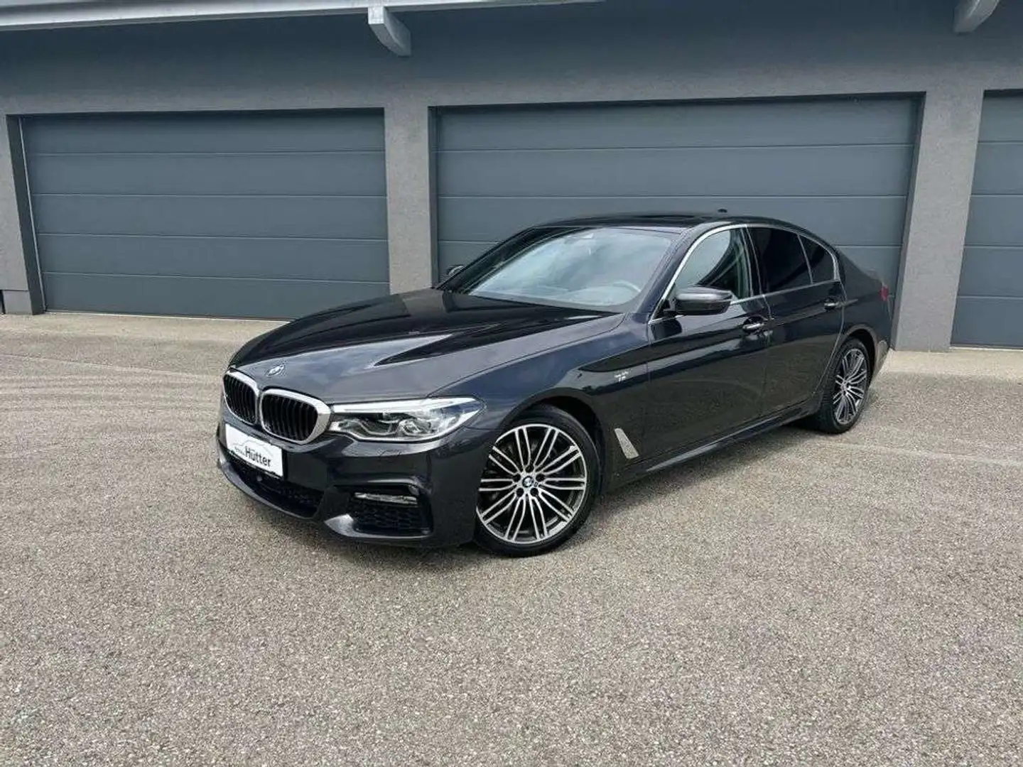 BMW 530 d Allrad M-Sport HUD LED 19'' Keyless ACC uvm. Grau - 2
