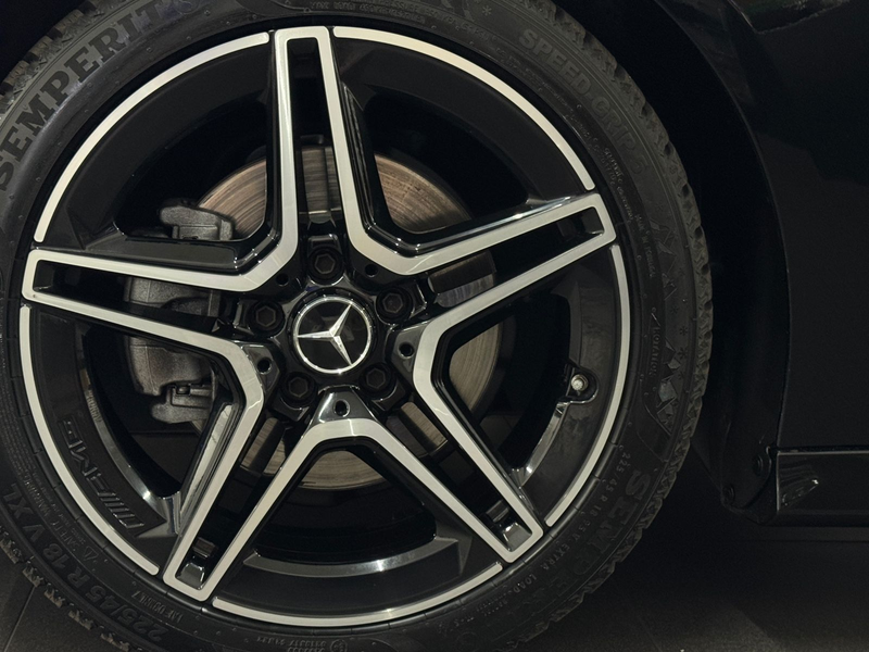 Mercedes-Benz CLA 200 AMG/LED/PANO/AHK/TOP! — photo 7