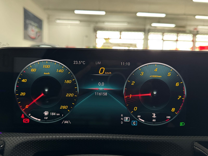 Mercedes-Benz CLA 200 AMG/LED/PANO/AHK/TOP! — photo 14