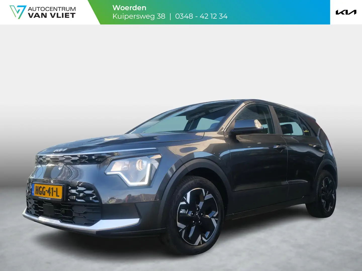Kia e-Niro EV Light 64.8 kWh | Navigatie | Achteruitrijcamera Gris - 1