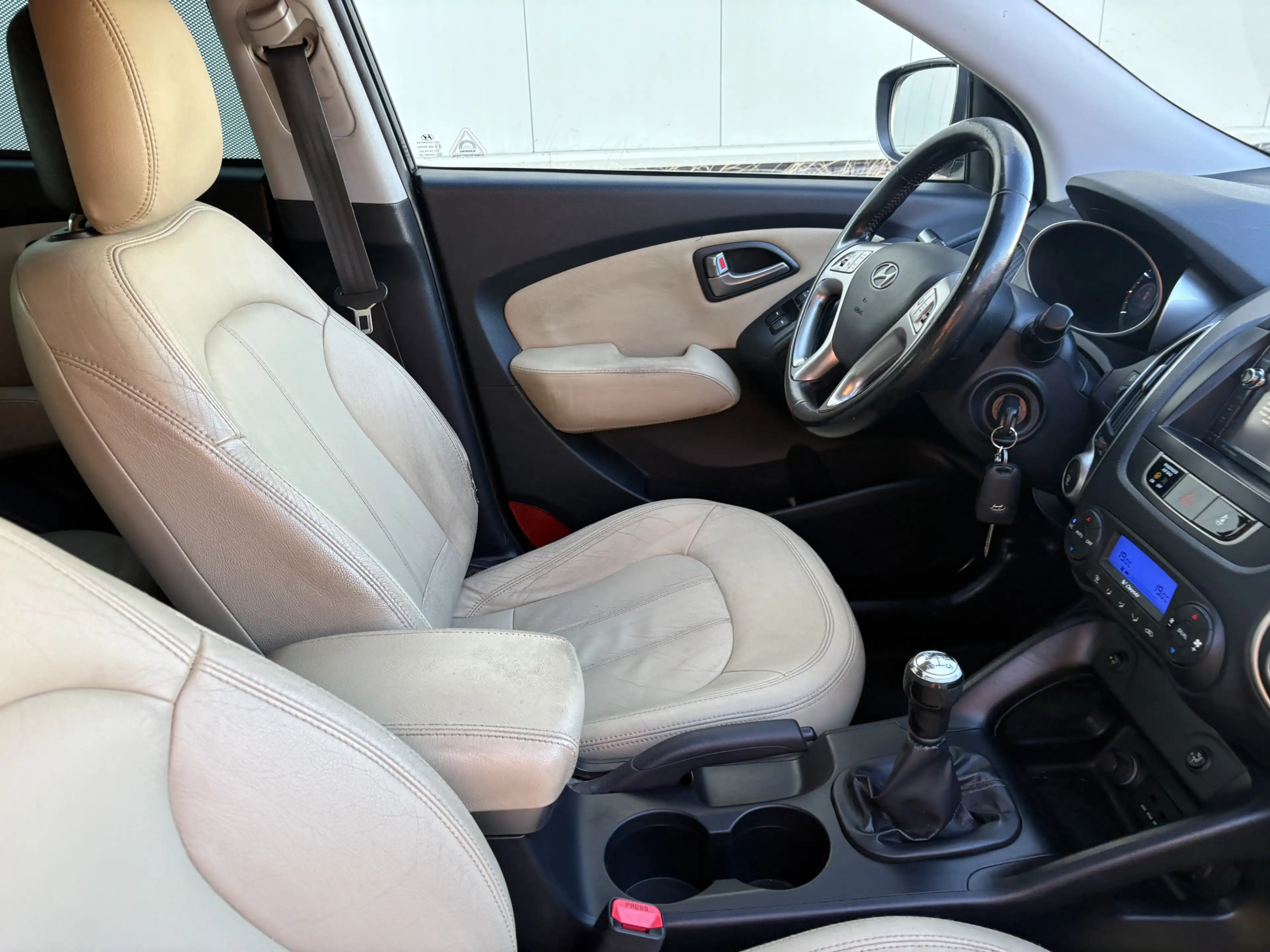 Hyundai iX35 2.0i Dynamic / NAVI / LEER / AIRCO / CRUISE — photo 23