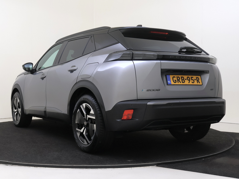 Peugeot e-2008 EV GT 54 kWh TWO TONE ! P4 — photo 4