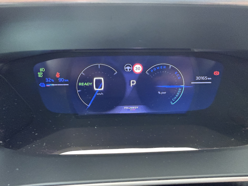 Peugeot e-2008 EV GT 54 kWh TWO TONE ! P4 — photo 7