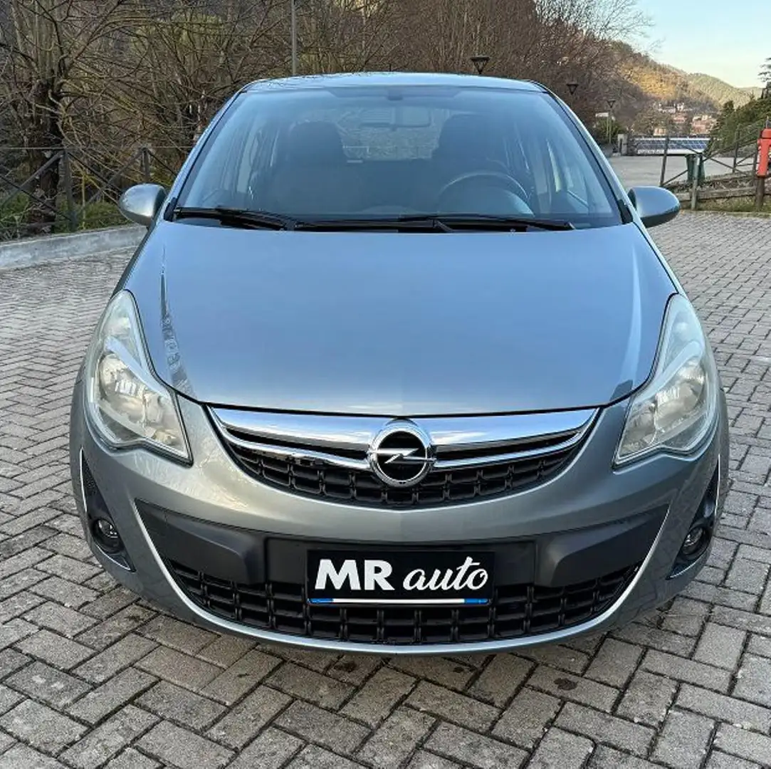Opel Corsa 1.2 5 porte Start&Stop Cosmo ok neo-patentato Grijs - 2