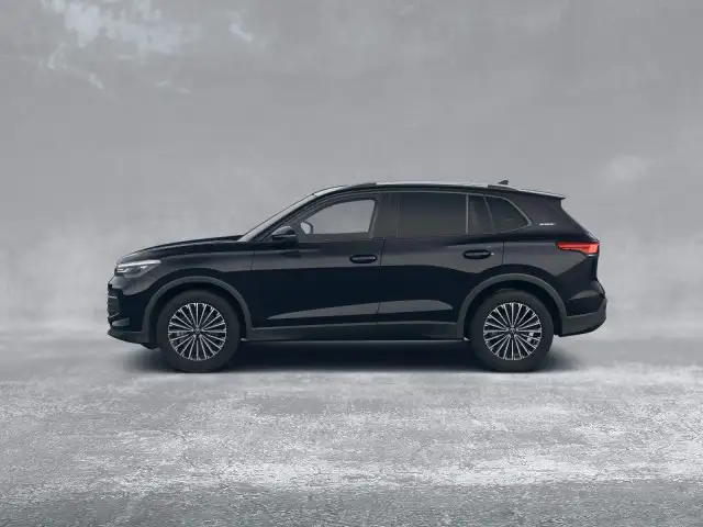 Volkswagen Tiguan view 6