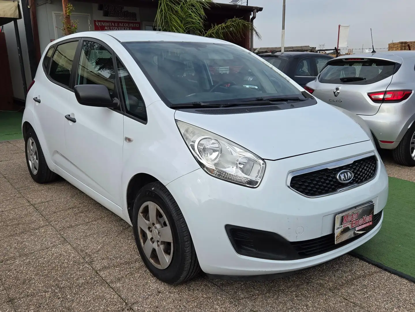 Kia Venga Venga 1.4 crdi  90cv Bianco - 1