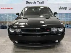 Dodge Challenger снимка Dodge Challenger