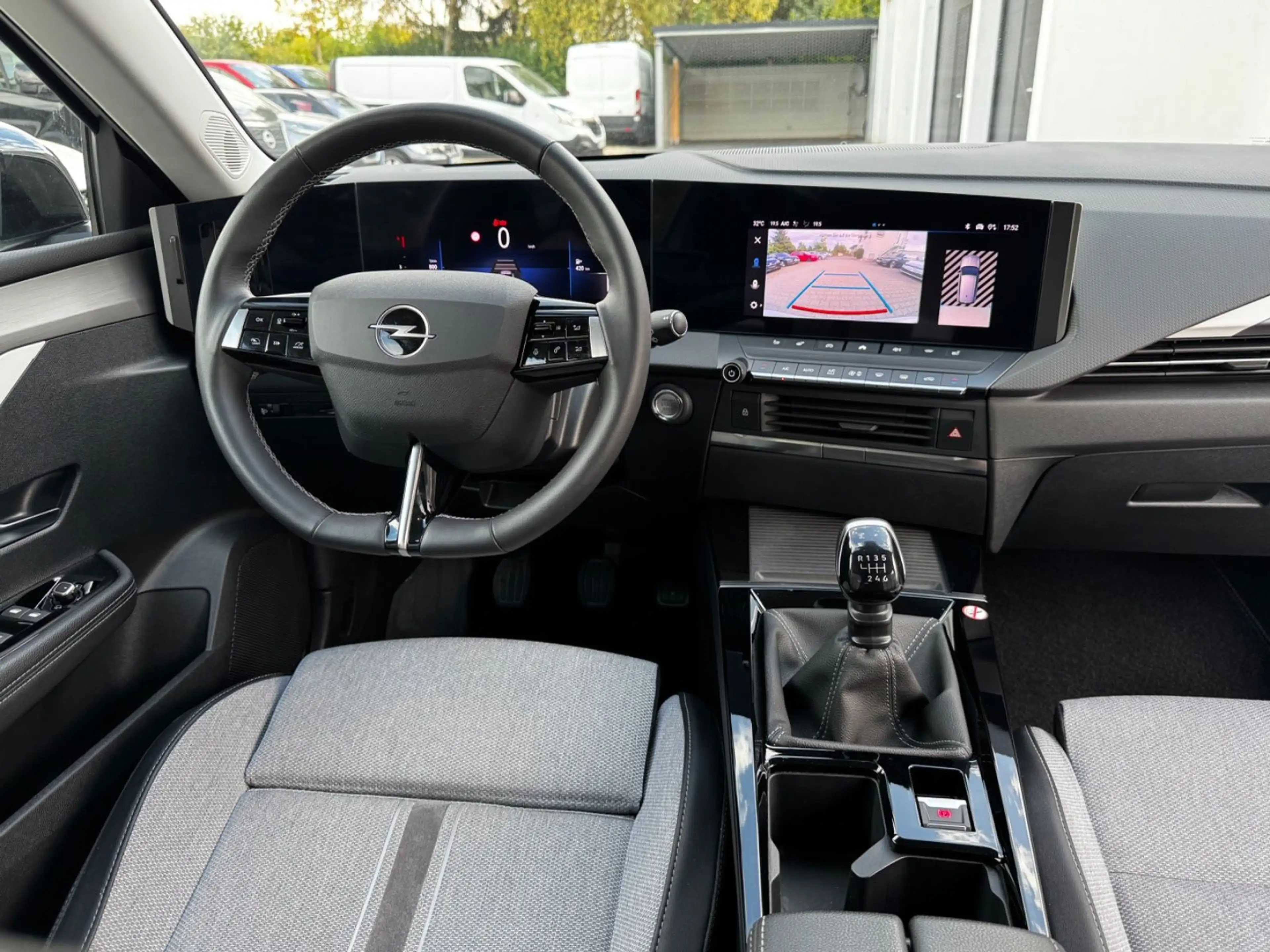 Opel Astra ST 1.5 Diesel Business Elegance — photo 10