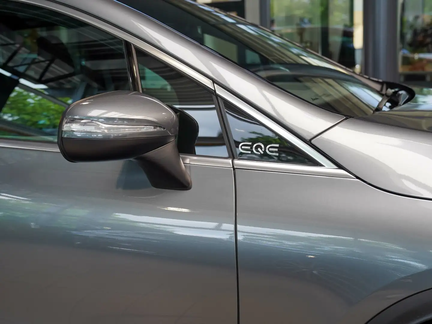 Mercedes-Benz EQE SUV EQE SUV 350+ Electric Art 21" DISTRONIC  KEYLESS Grau - 2
