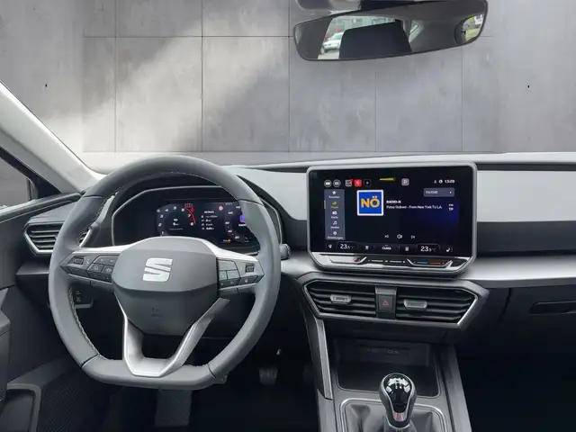 Seat Leon Leon view 11