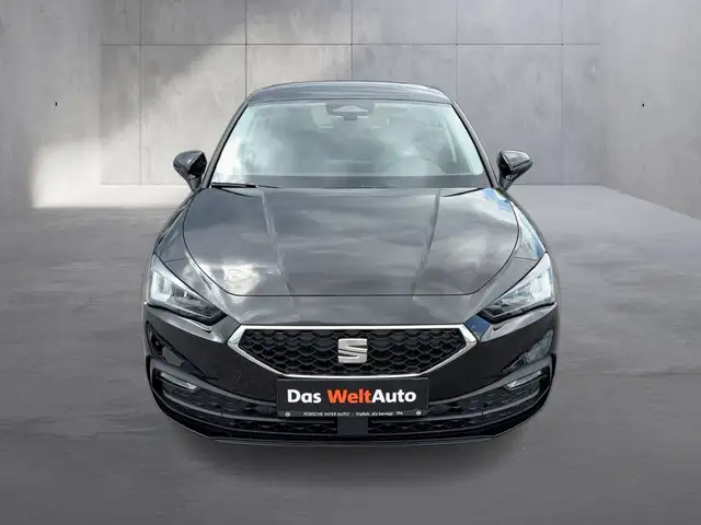 Seat Leon Leon view 8
