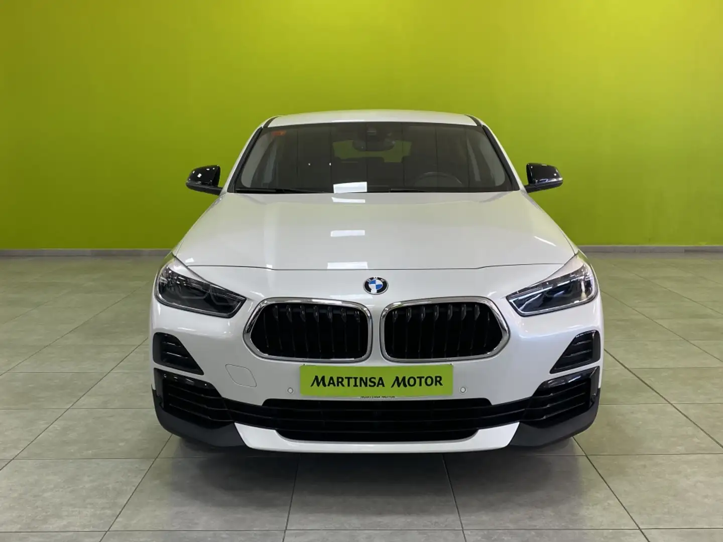 BMW X2 sDrive 18iA Advantage Blanco - 2