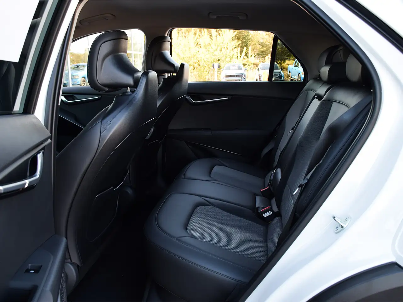 Kia Niro снимка Kia Niro