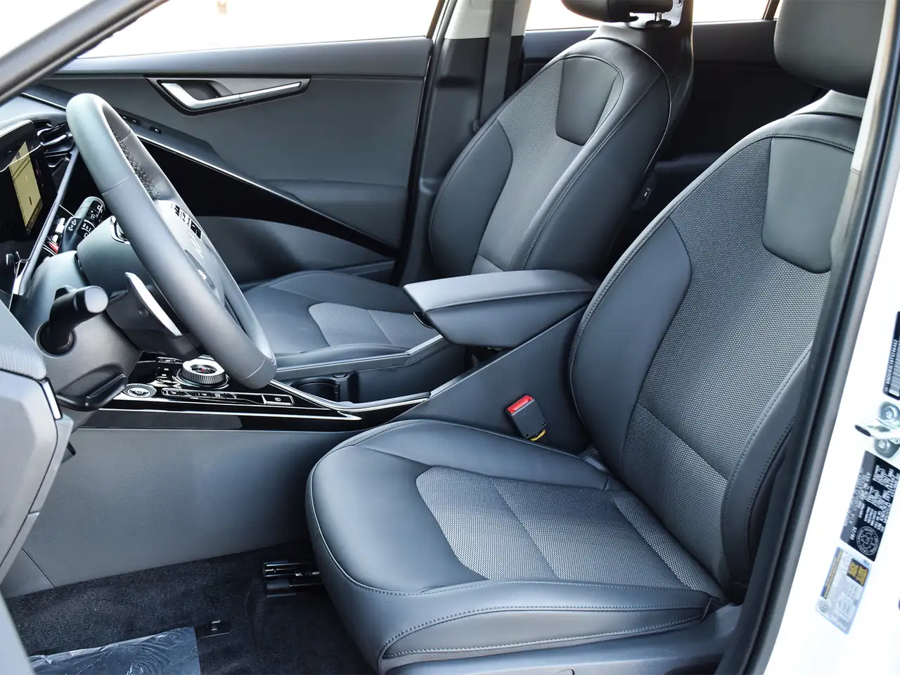 Kia Niro снимка Kia Niro