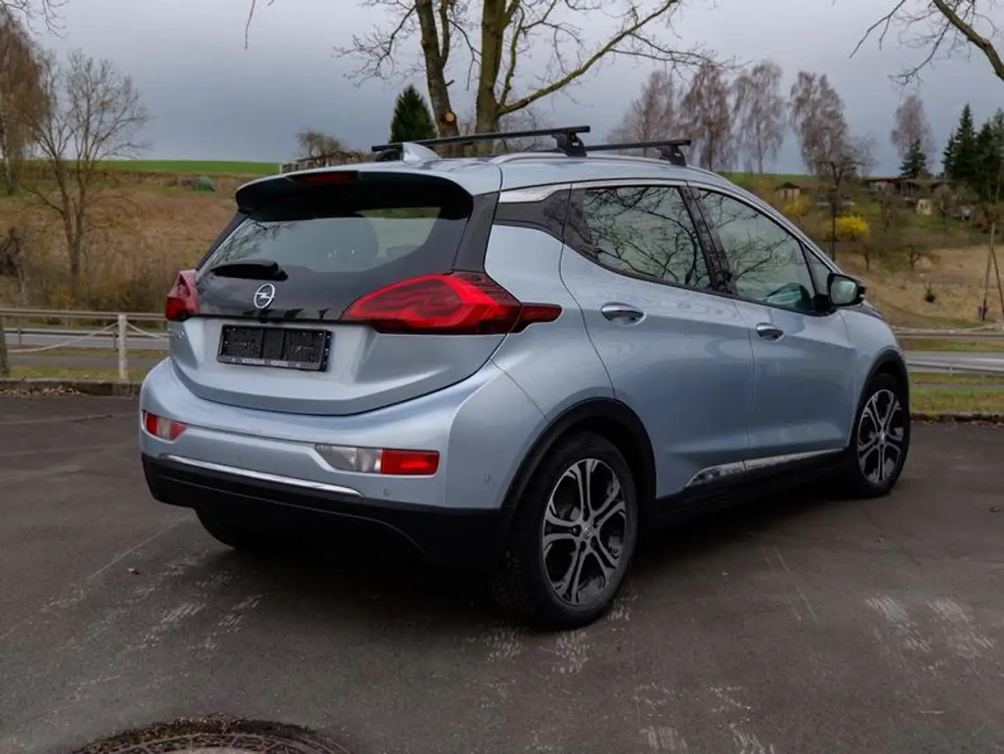 Opel Ampera-E Ultimate Silber - 2
