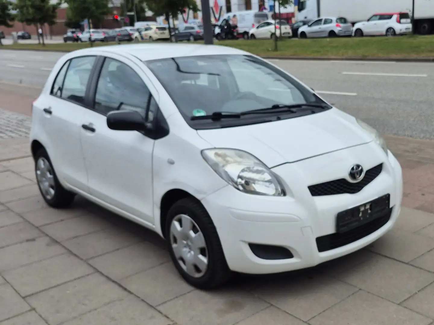 Toyota Yaris Cool*Mit Klimaanlage* Blanc - 1