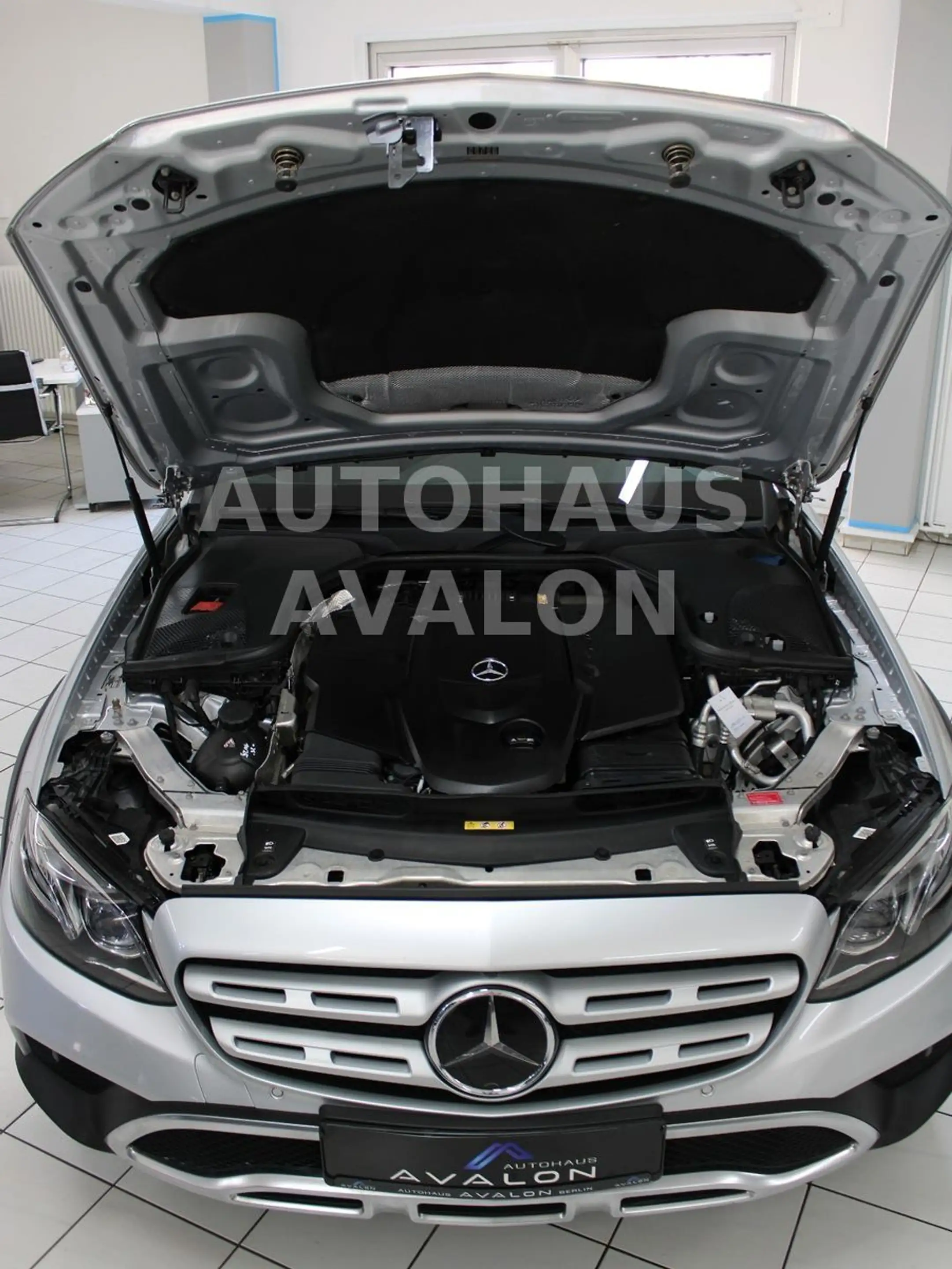 Mercedes-Benz E 400 d 4M All-Terrain*PANO~STANDHZ~AHK~MEM~BURM® — photo 9