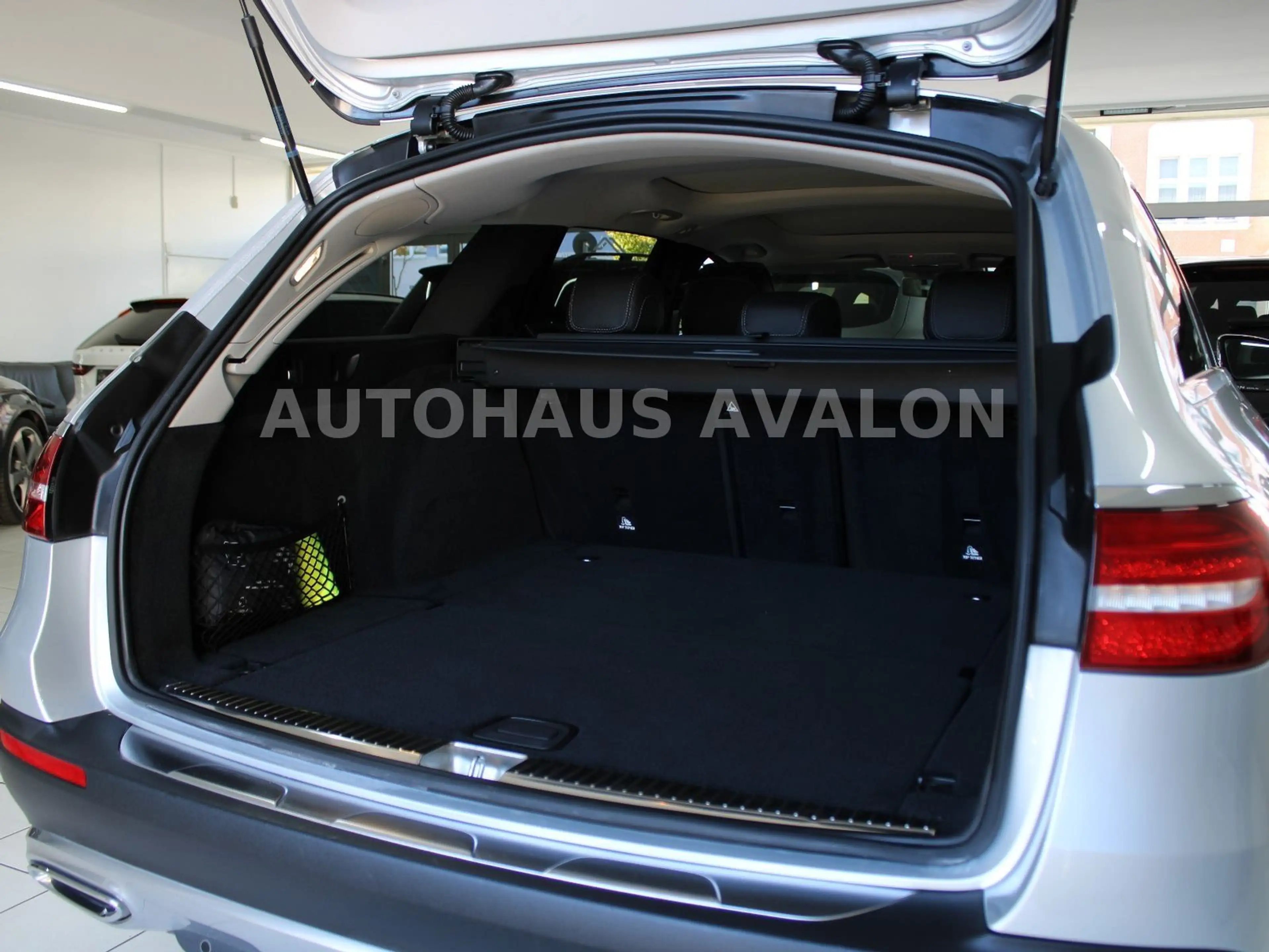 Mercedes-Benz E 400 d 4M All-Terrain*PANO~STANDHZ~AHK~MEM~BURM® — photo 12