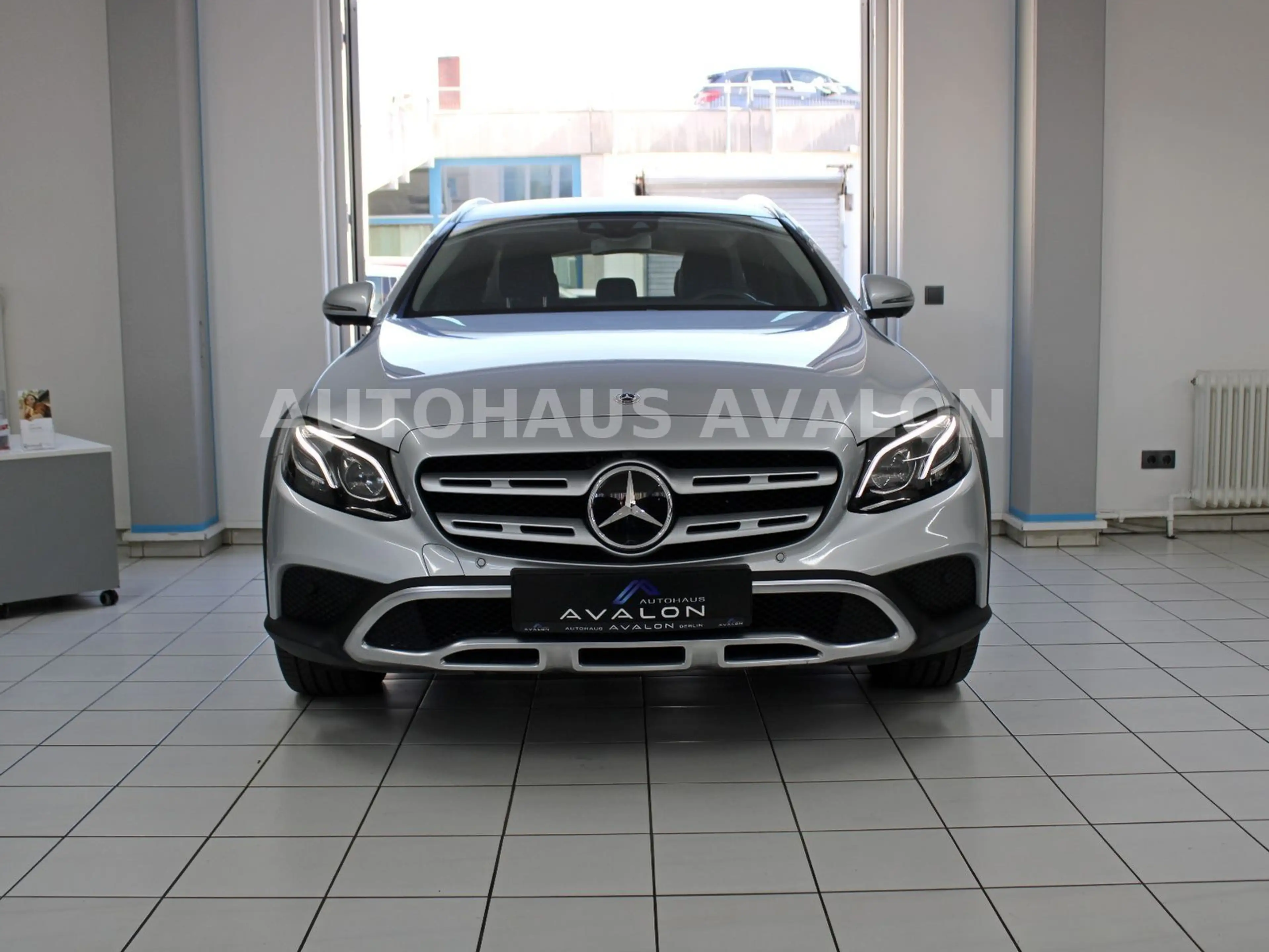 Mercedes-Benz E 400 d 4M All-Terrain*PANO~STANDHZ~AHK~MEM~BURM® — photo 8
