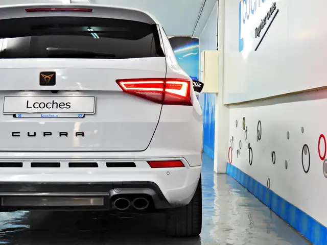 Cupra Ateca view 11