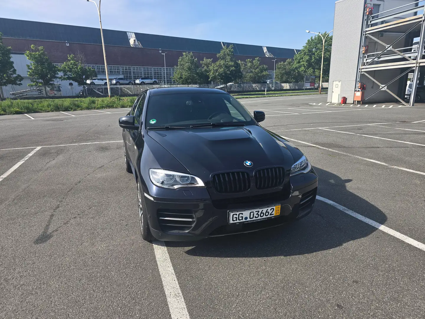 BMW X6 M X6 xDriveM50d Schwarz - 1