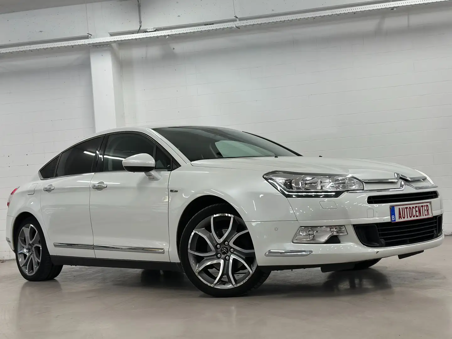 Citroen C5 Exclusive 1.6 Benzine Euro 5 2013 Blanc - 1