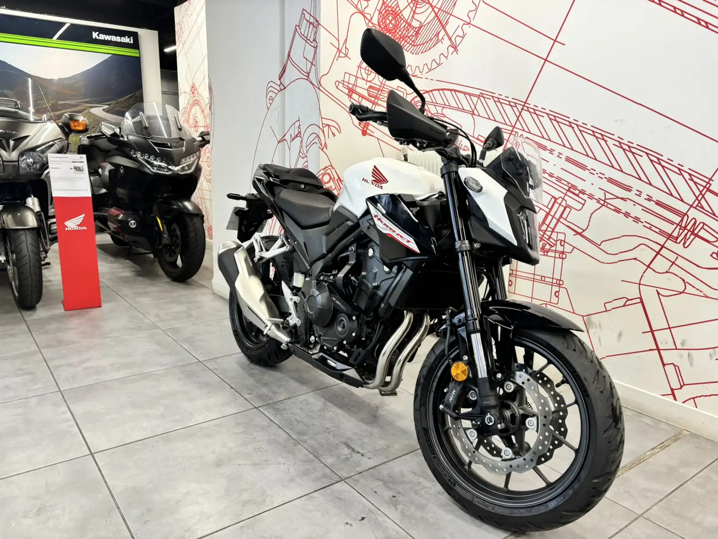 Honda Hornet Blanco - 1