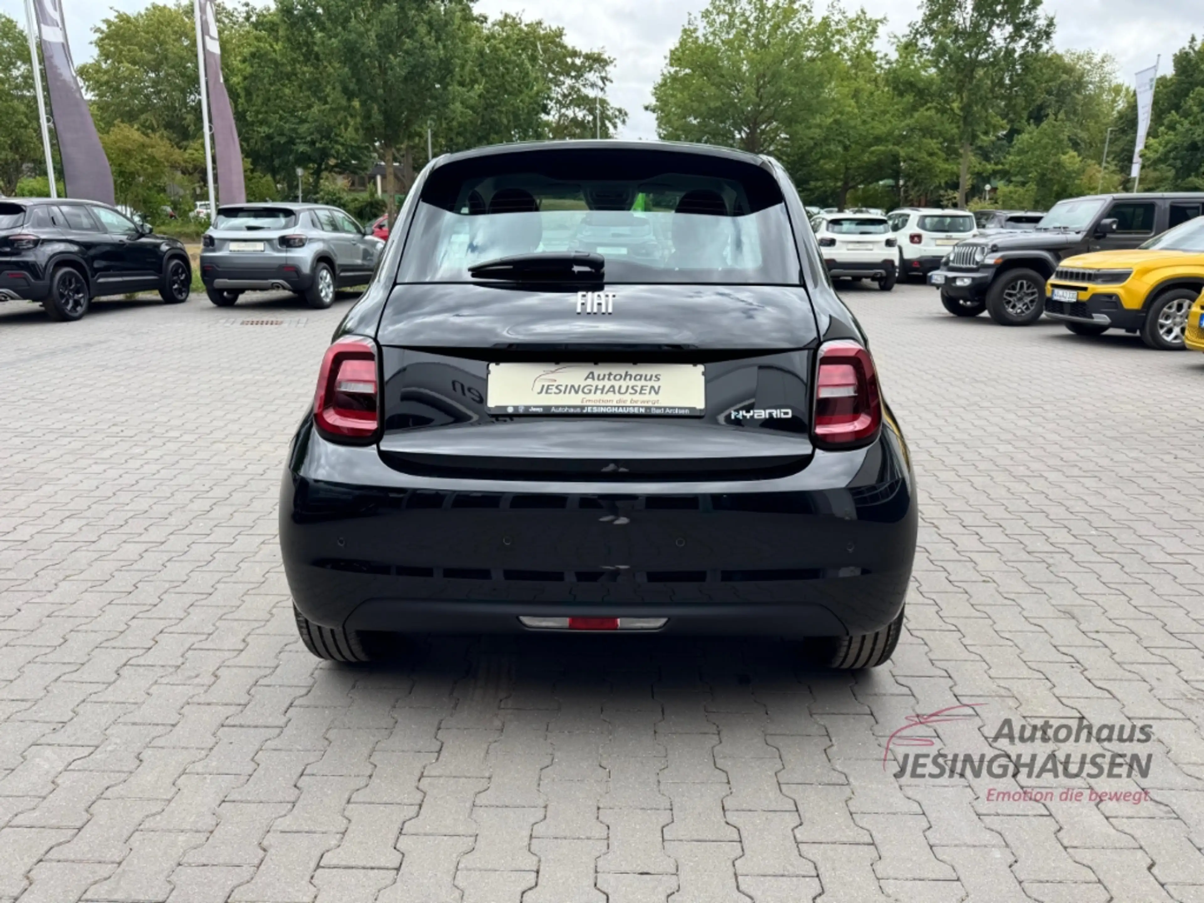 Fiat 500 Icon PDC Tempomat Apple CarPlay Klimaautom Android — photo 5