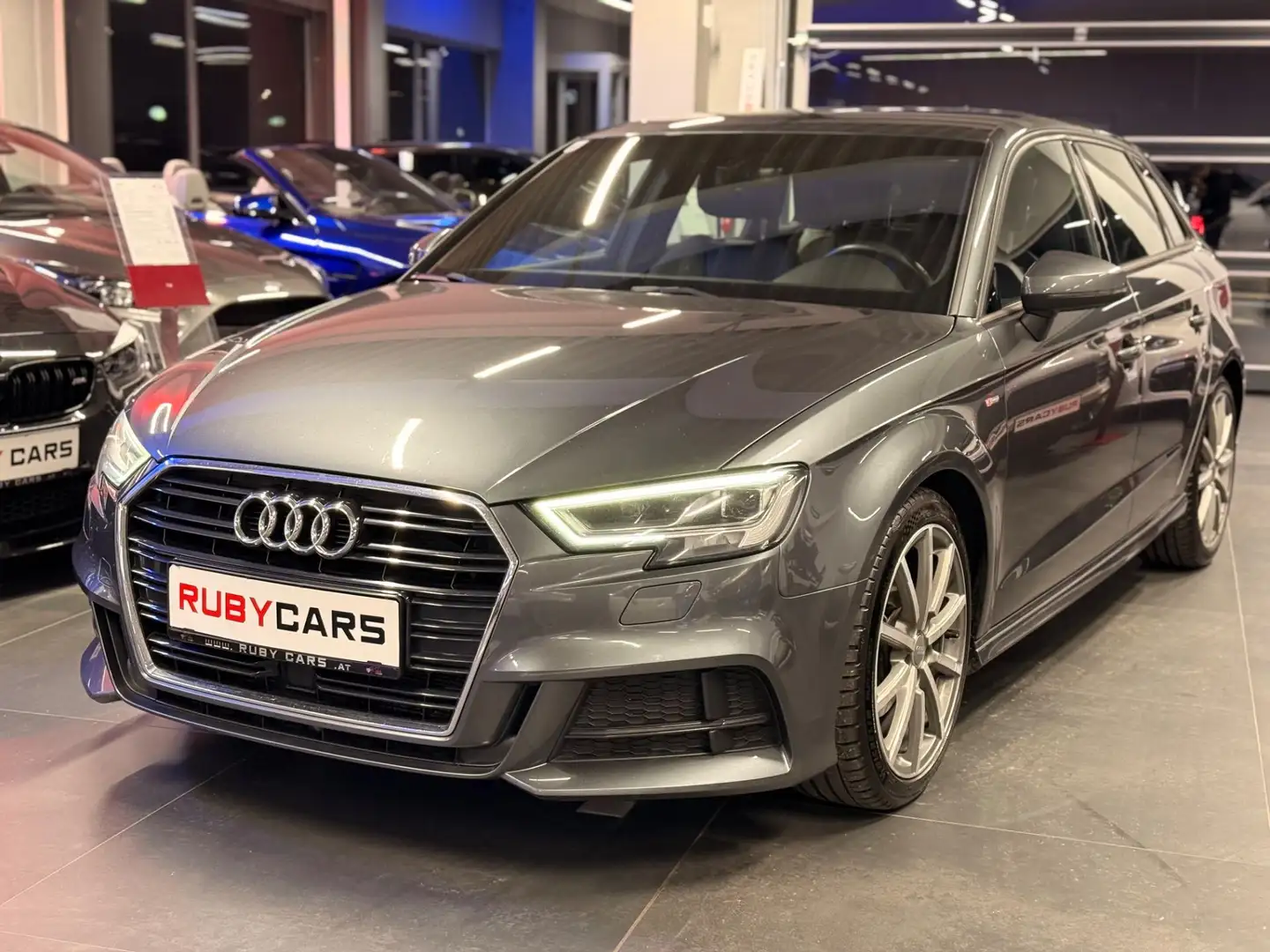 Audi A3 2.0 TDI Sportback Sline S-tronic *Virtual*ACC*Mas Silber - 2