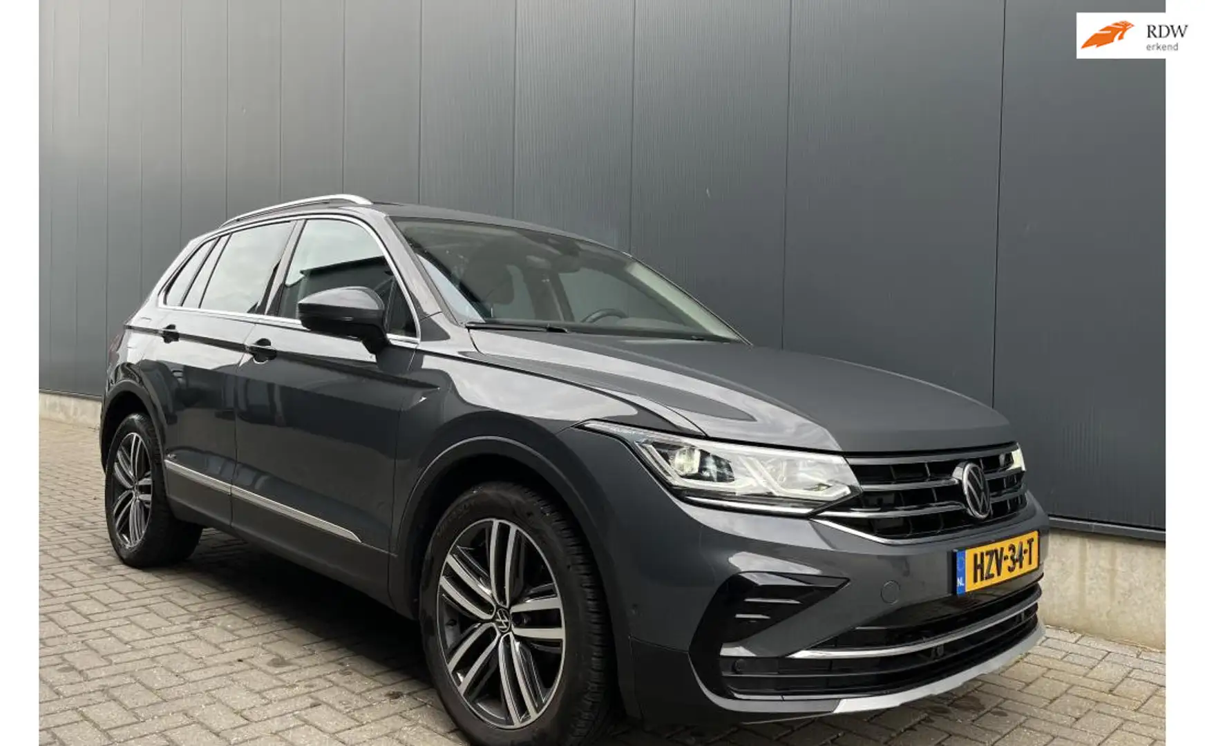 Volkswagen Tiguan 1.4 TSI eHybrid elc.Trekhaak, elc.koffer Gris - 1