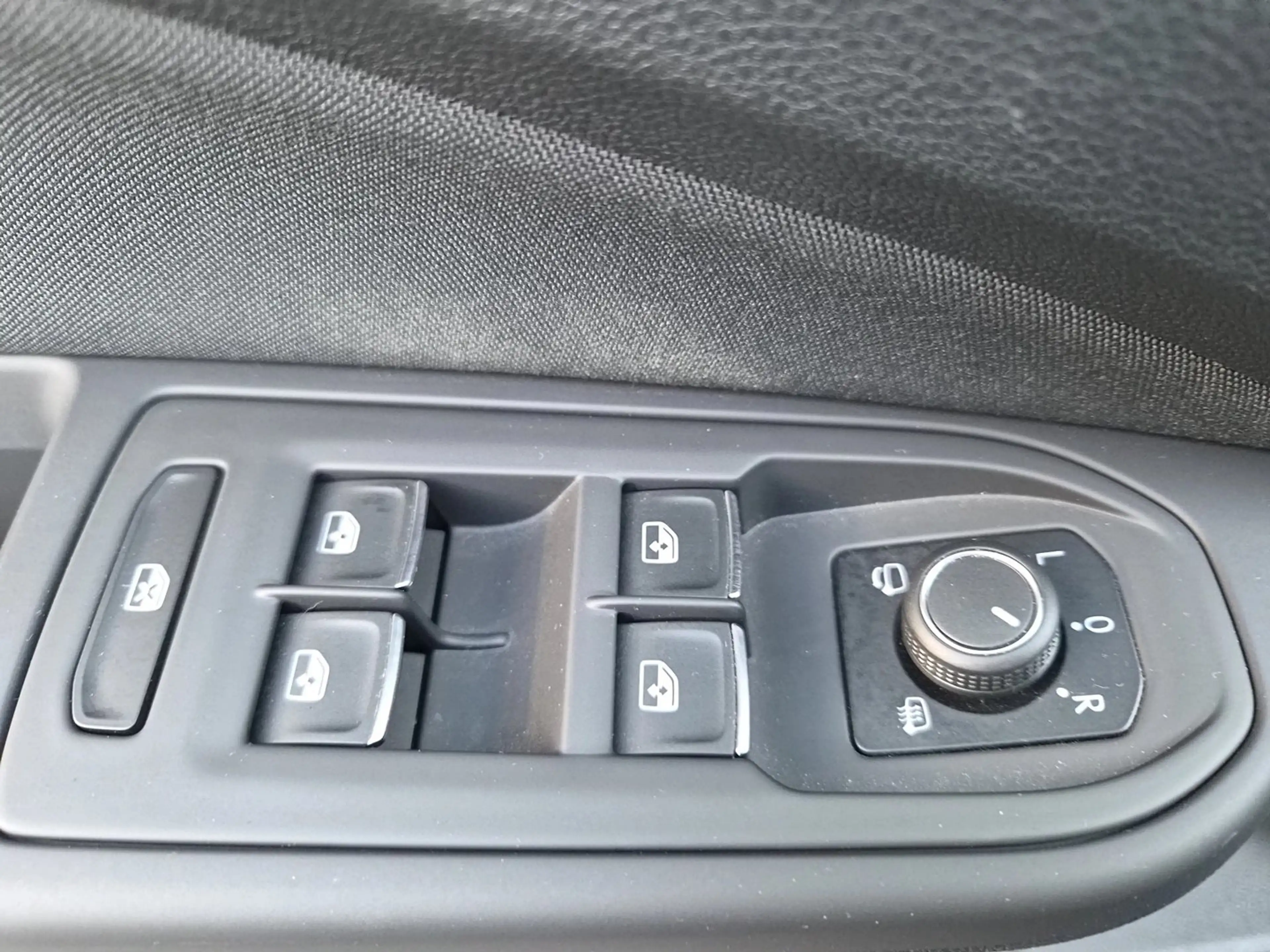 Volkswagen Golf GTI GTI — photo 15