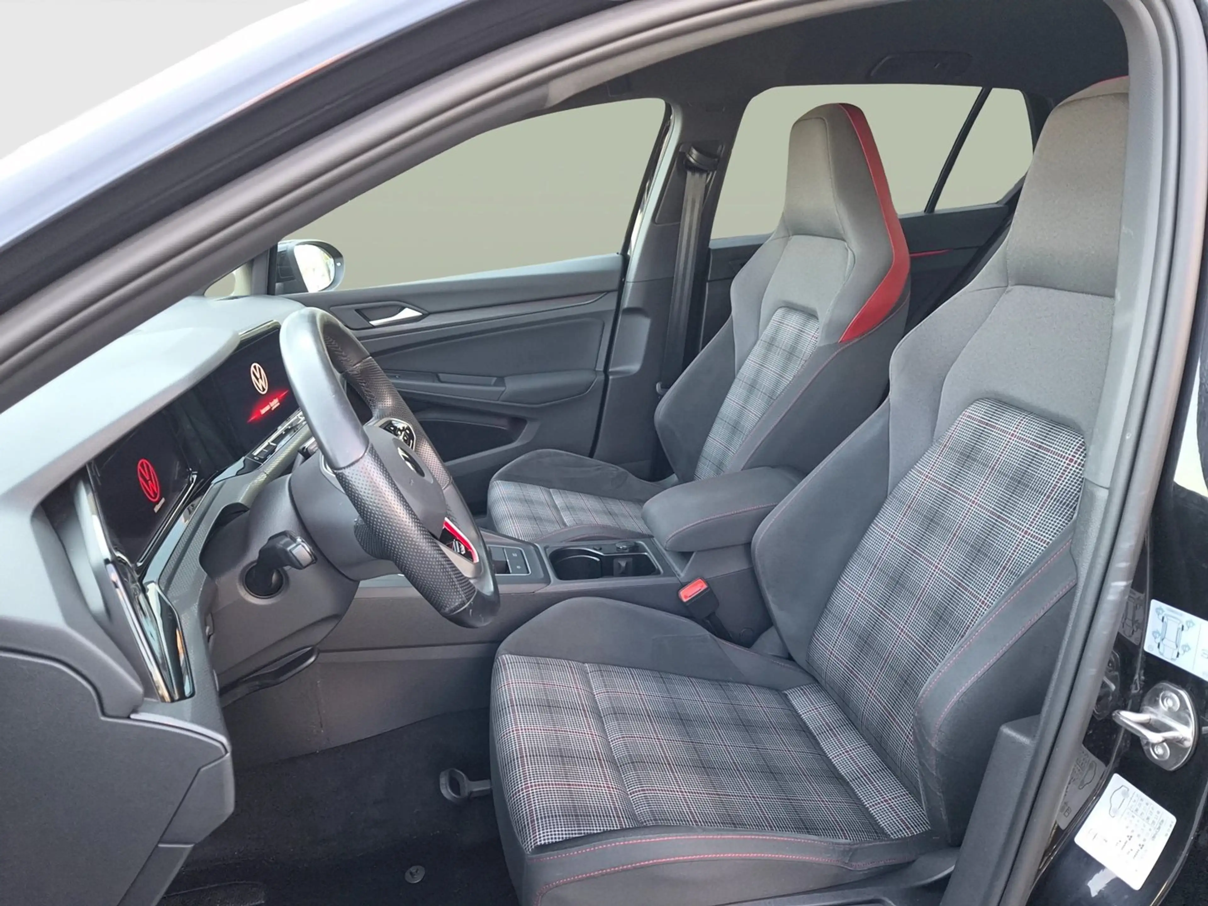 Volkswagen Golf GTI GTI — photo 8