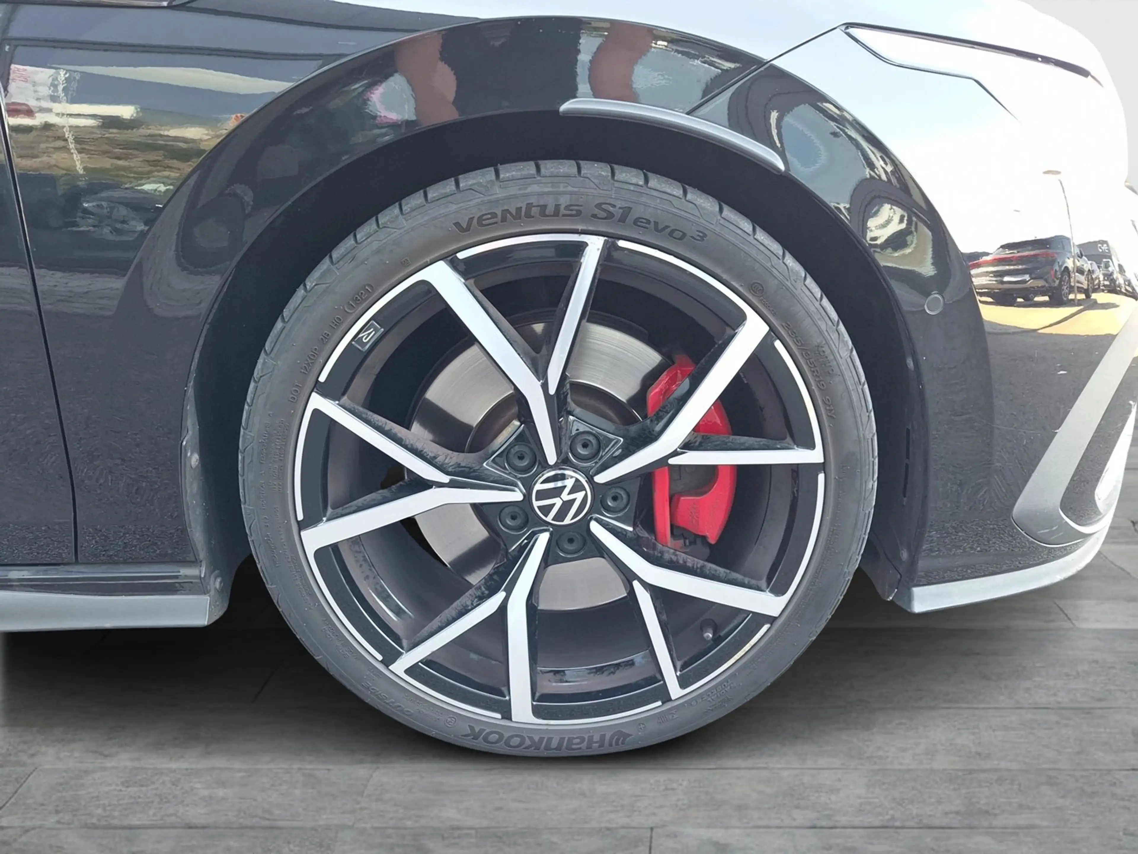 Volkswagen Golf GTI GTI — photo 7