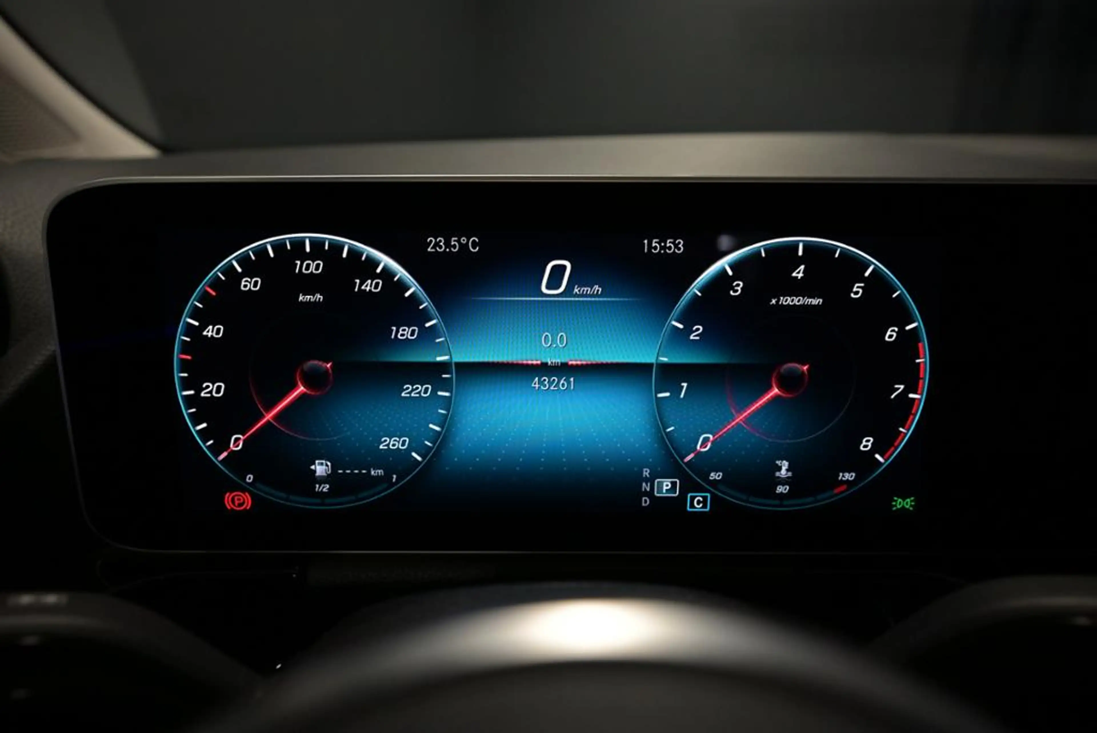 Mercedes-Benz B 220 4MATIC AHK/NAVI/MULTIB./RFK/KEYL. — photo 9
