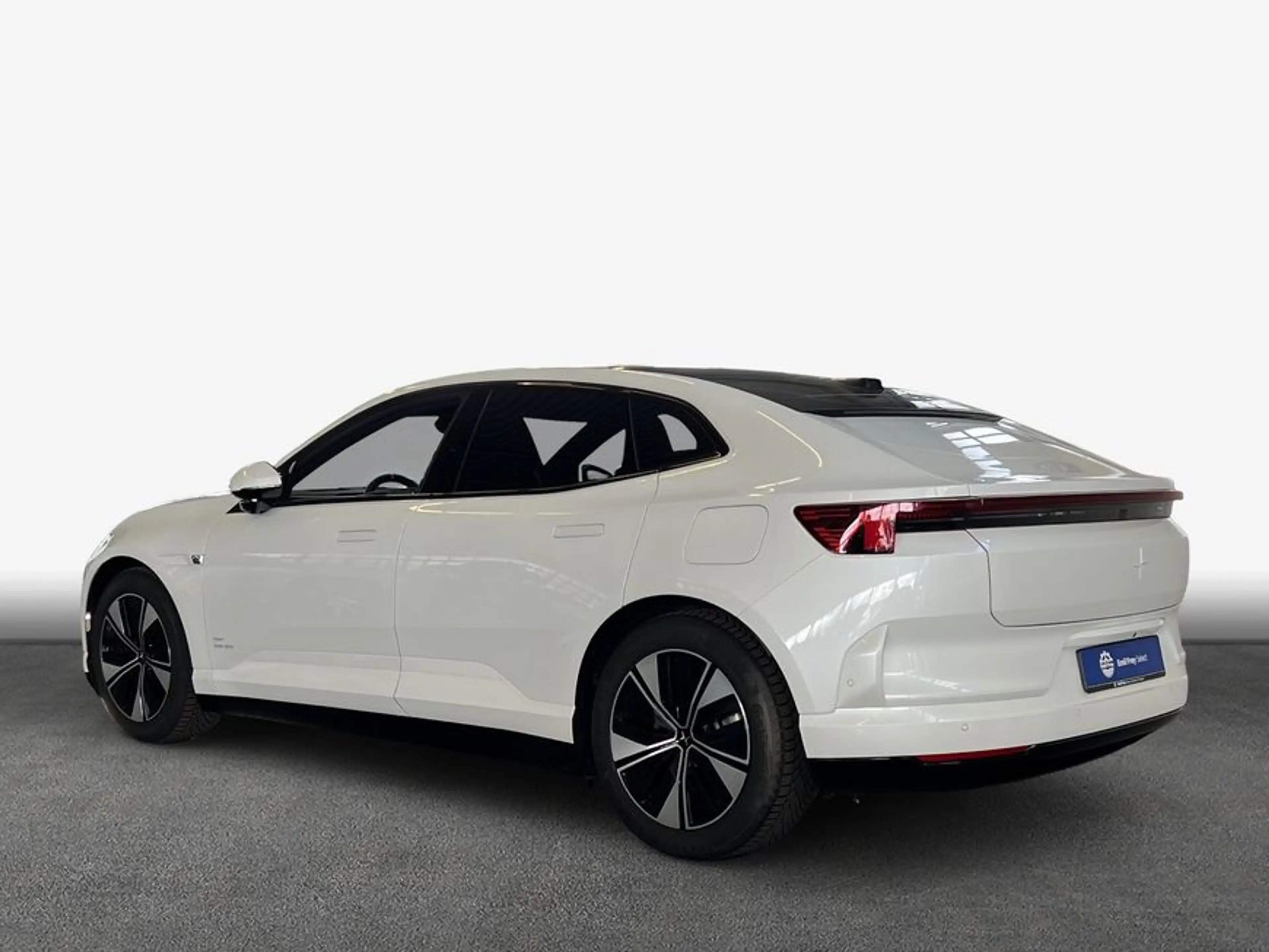 Polestar 4 Single-Motor PLUS Glasdach Pilot-Paket — photo 2