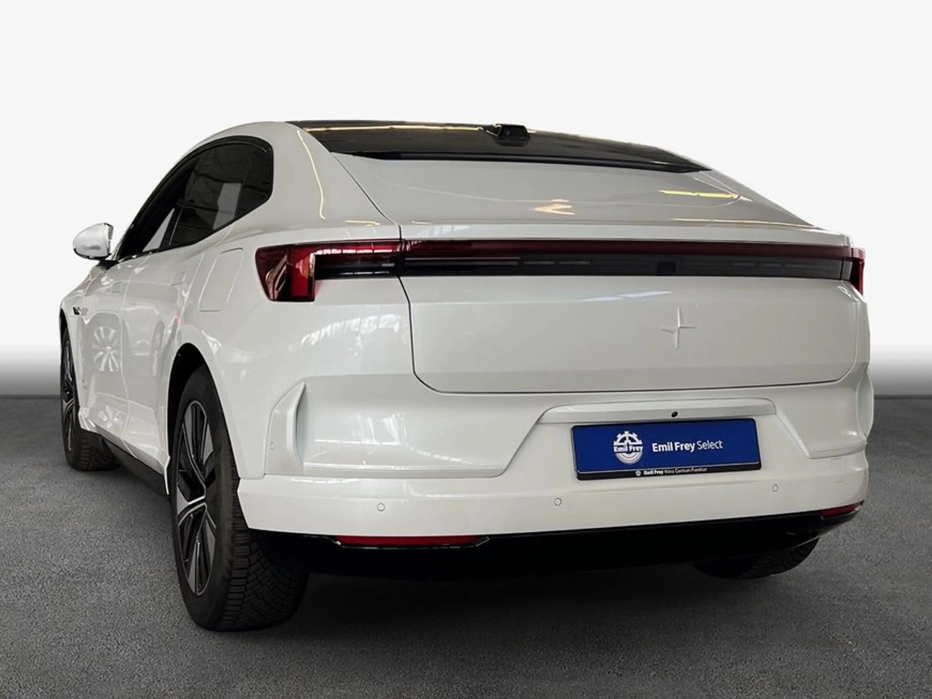 Polestar 4 Single-Motor PLUS Glasdach Pilot-Paket — photo 6