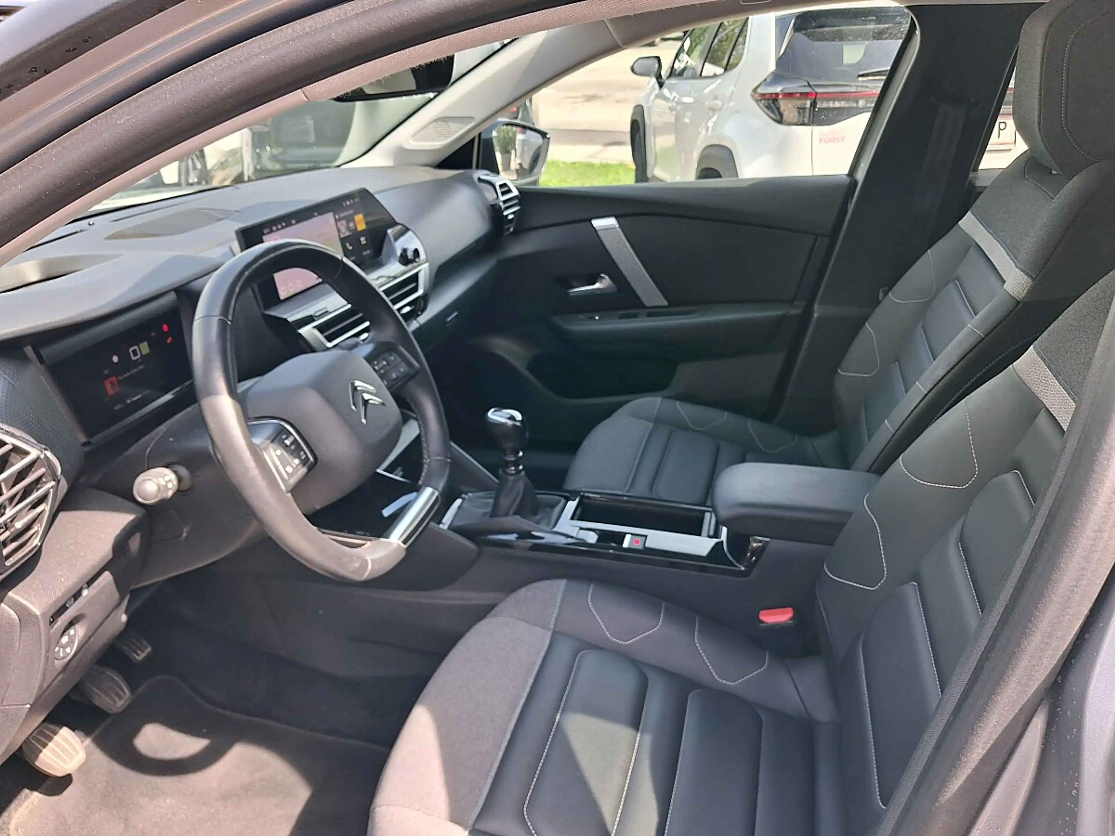 Citroen C4 1.2 PureTech 130 Shine Stop&Start OPF (EURO 6d) — photo 12