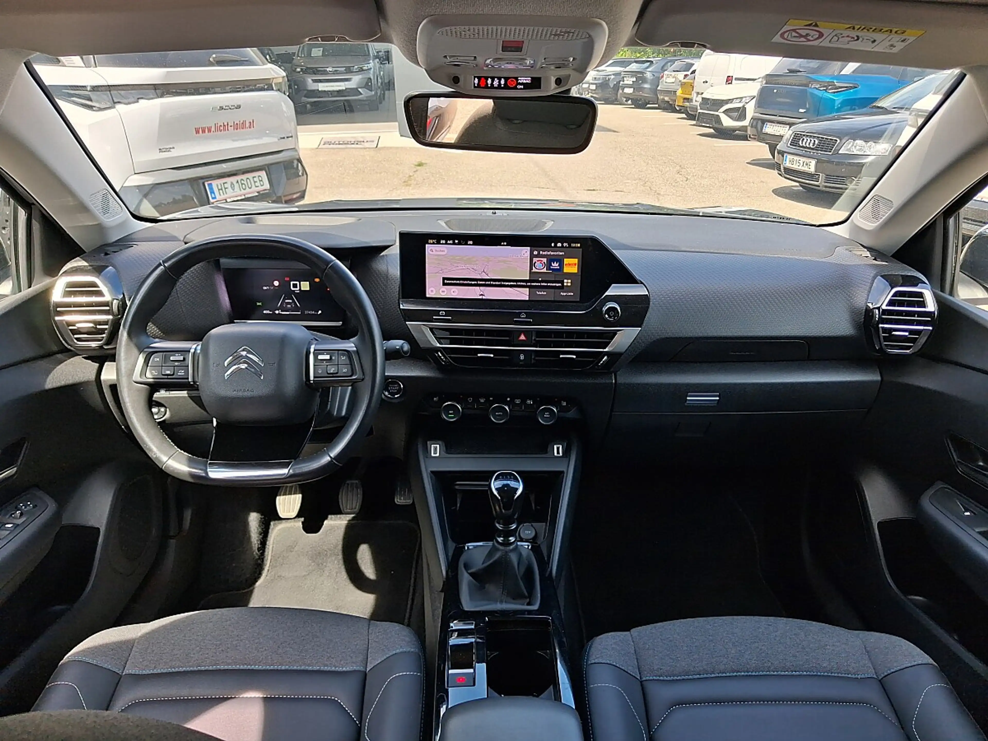 Citroen C4 1.2 PureTech 130 Shine Stop&Start OPF (EURO 6d) — photo 13