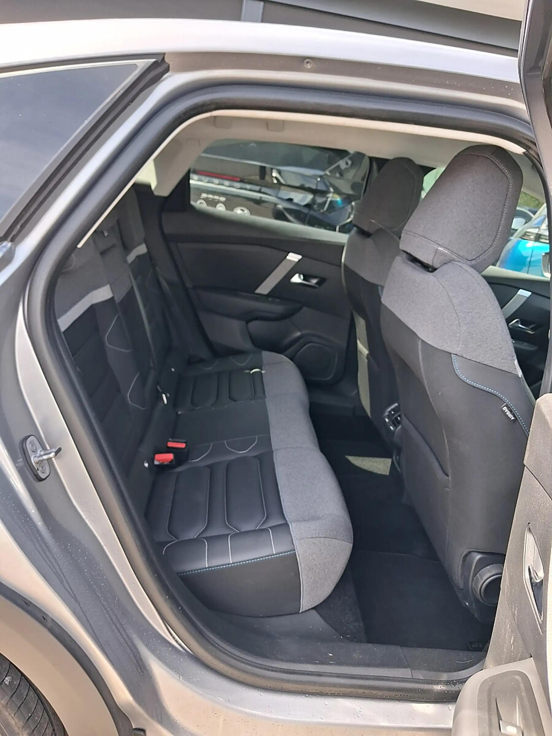 Citroen C4 1.2 PureTech 130 Shine Stop&Start OPF (EURO 6d) — photo 9