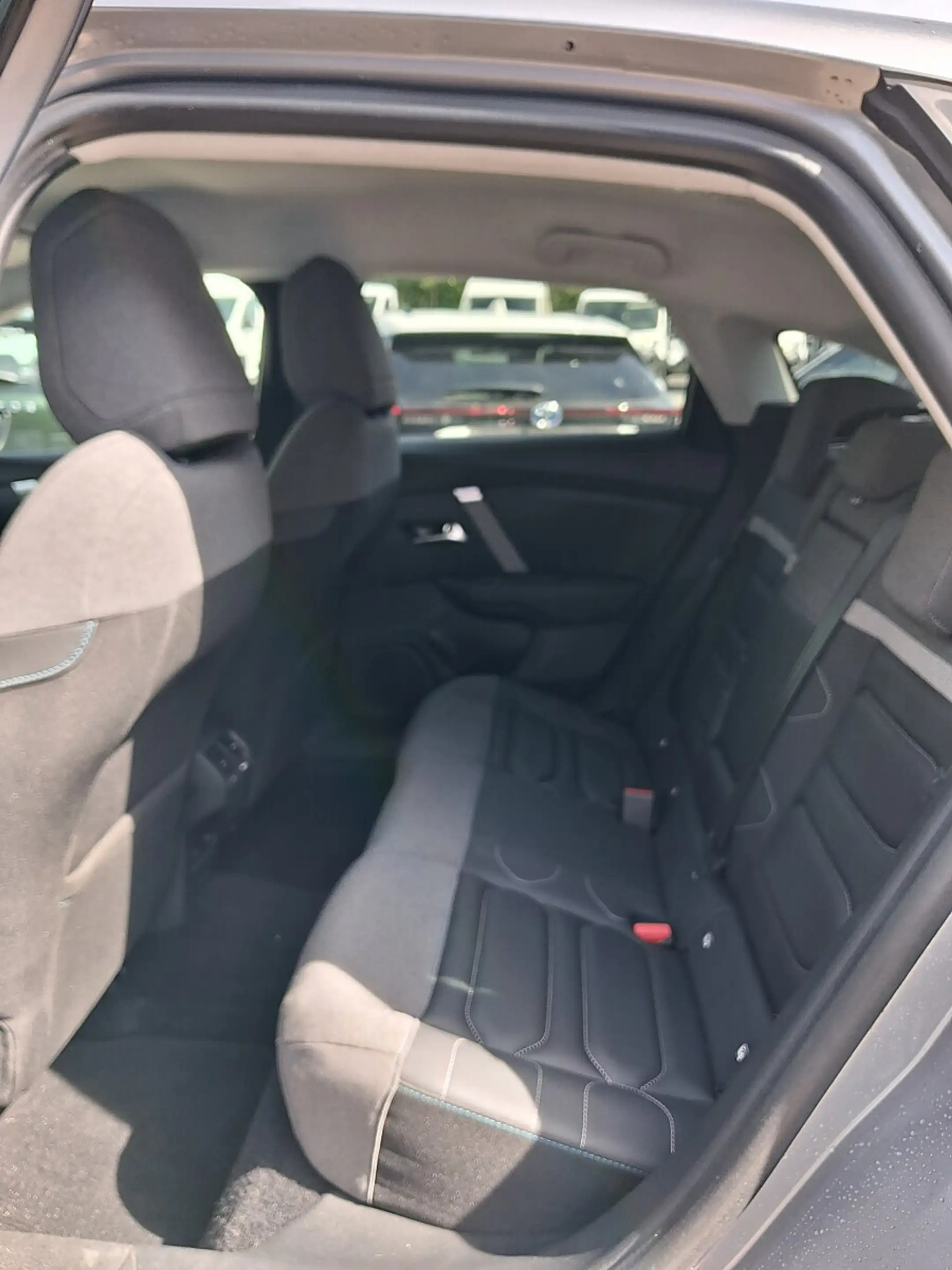 Citroen C4 1.2 PureTech 130 Shine Stop&Start OPF (EURO 6d) — photo 11
