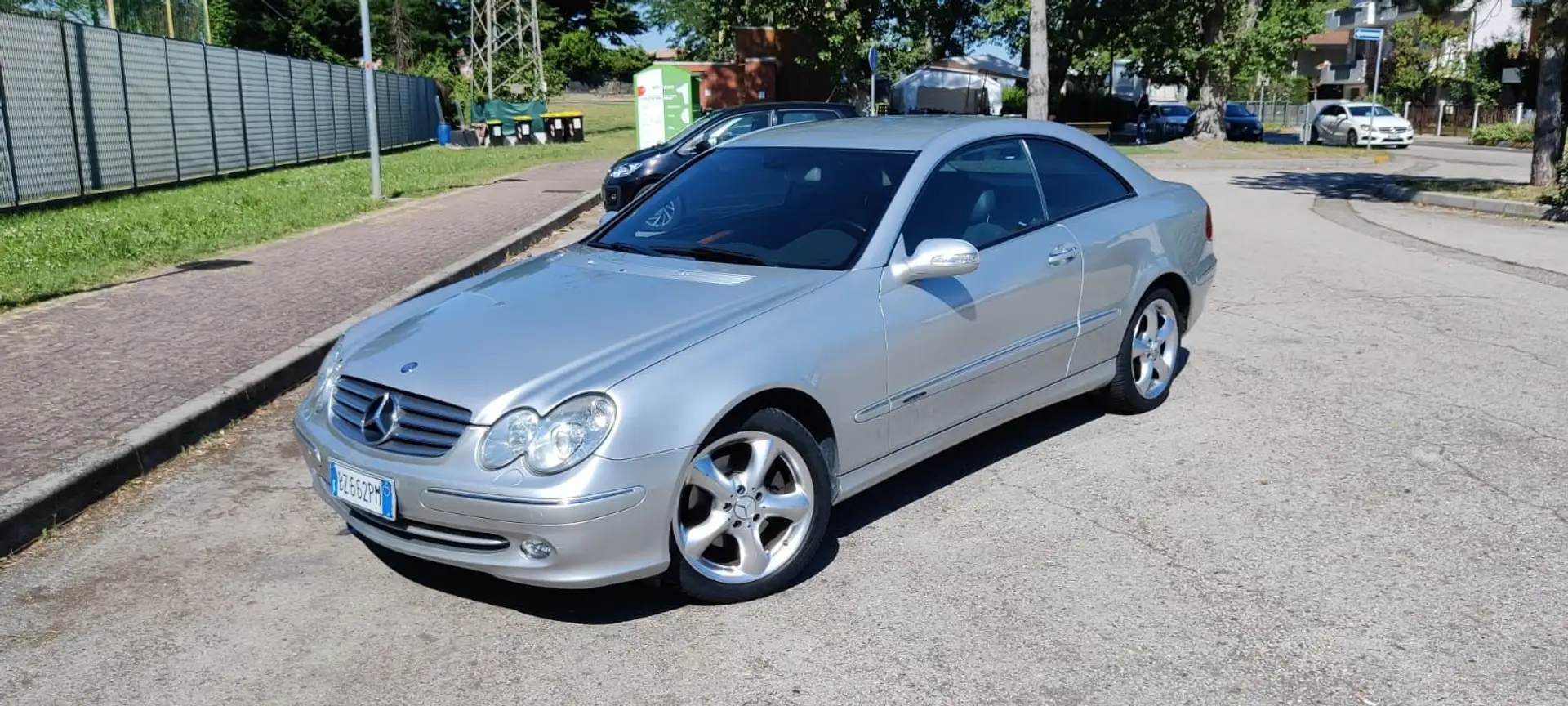 Mercedes-Benz CLK 240 elegance - 1