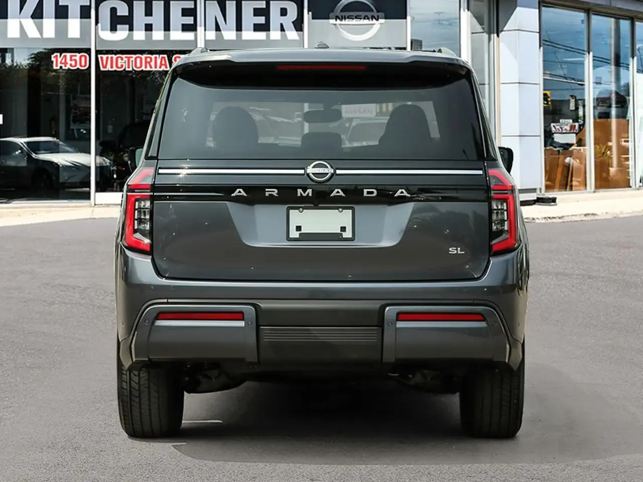 Nissan Armada снимка Nissan Armada