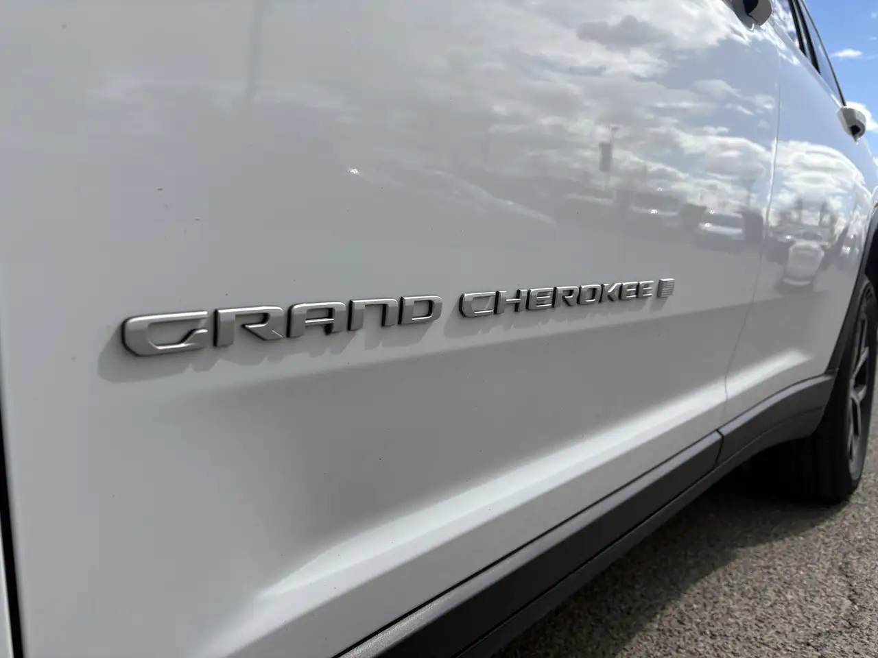 Jeep Grand Cherokee снимка Jeep Grand Cherokee