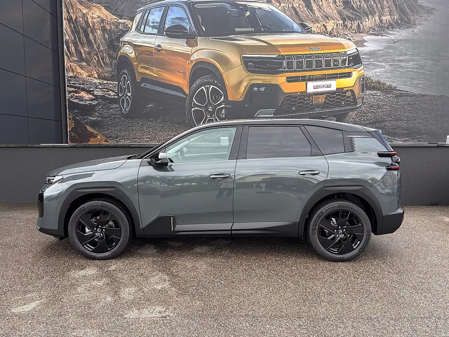 Citroen C5 Aircross mHEV 145 Max Aut. inkl. AHK, Panorama-Dach, Sto... Grün - 2