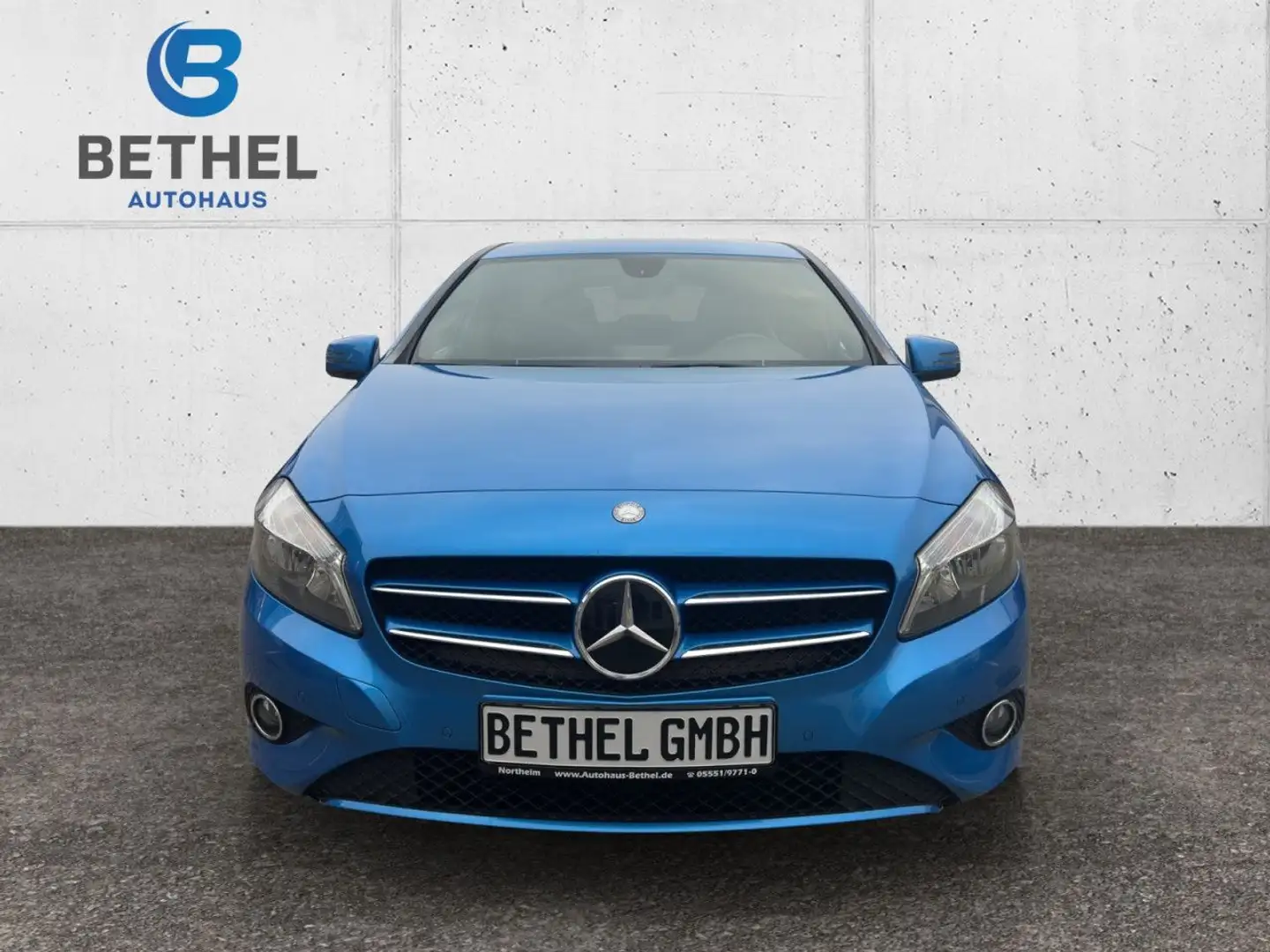 Mercedes-Benz A 200 Style Navi, PDC, Klima Einparkhilfe Blau - 2