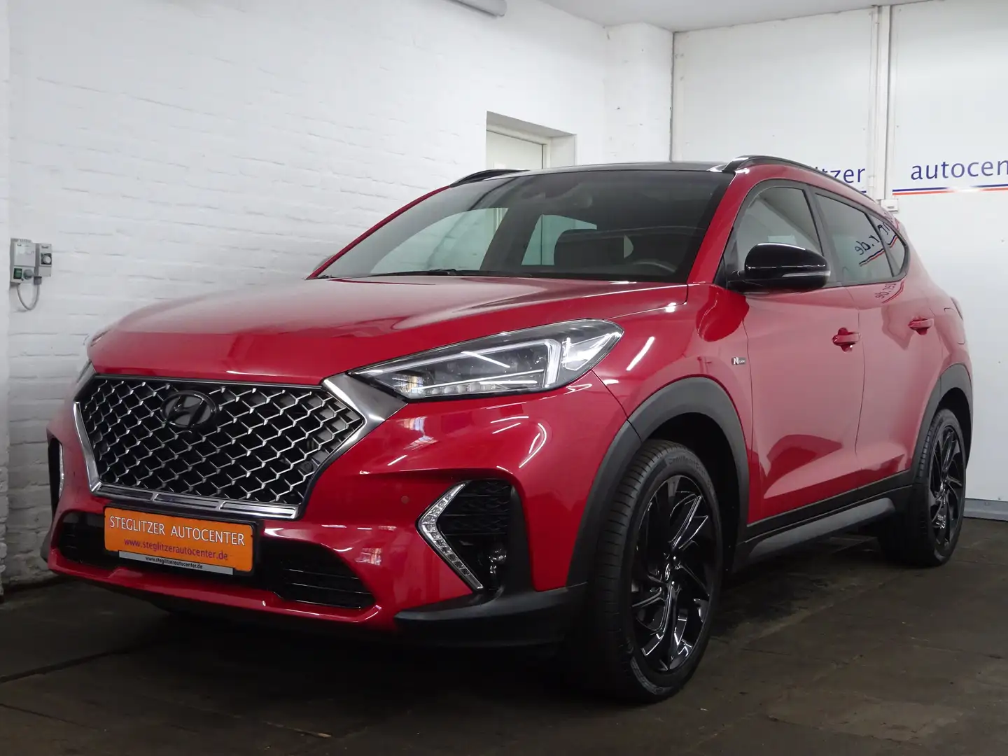 Hyundai TUCSON N Line 4WD Automatik/ACC/Pano/360°/LED/Krell Rot - 1