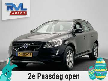 2.0 D3 FWD Momentum Trekhaak Navigatie Zitverhoger