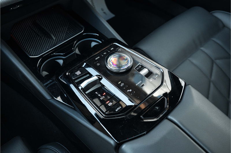BMW 520 5 Serie Touring 520i M Sport Automaat / Trekhaak / — photo 7